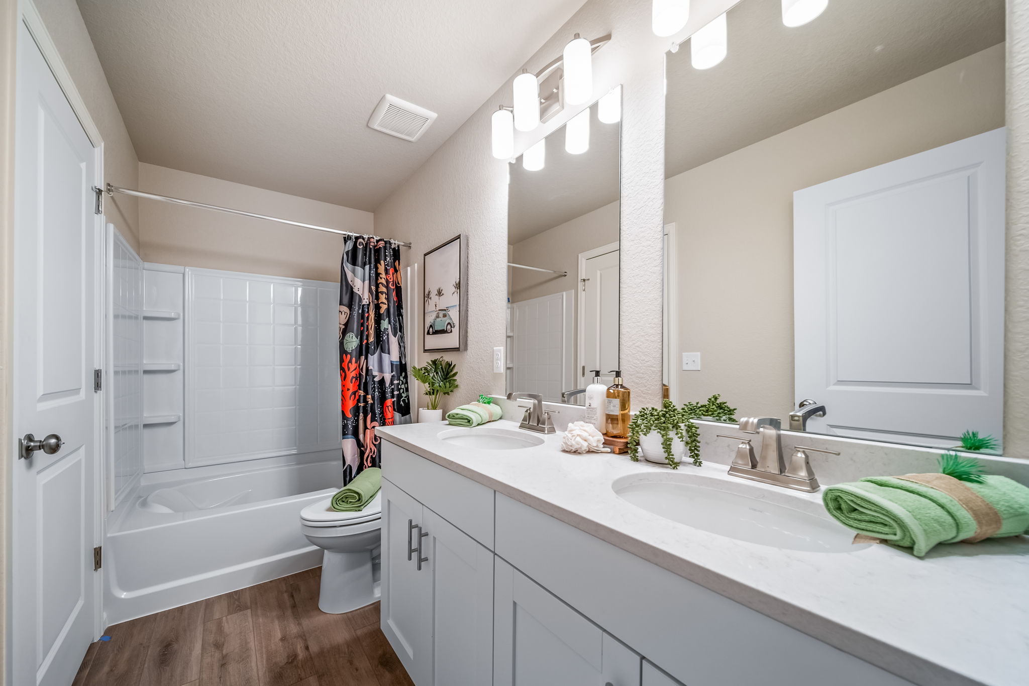 934-Griffin 22291 Guest Bath