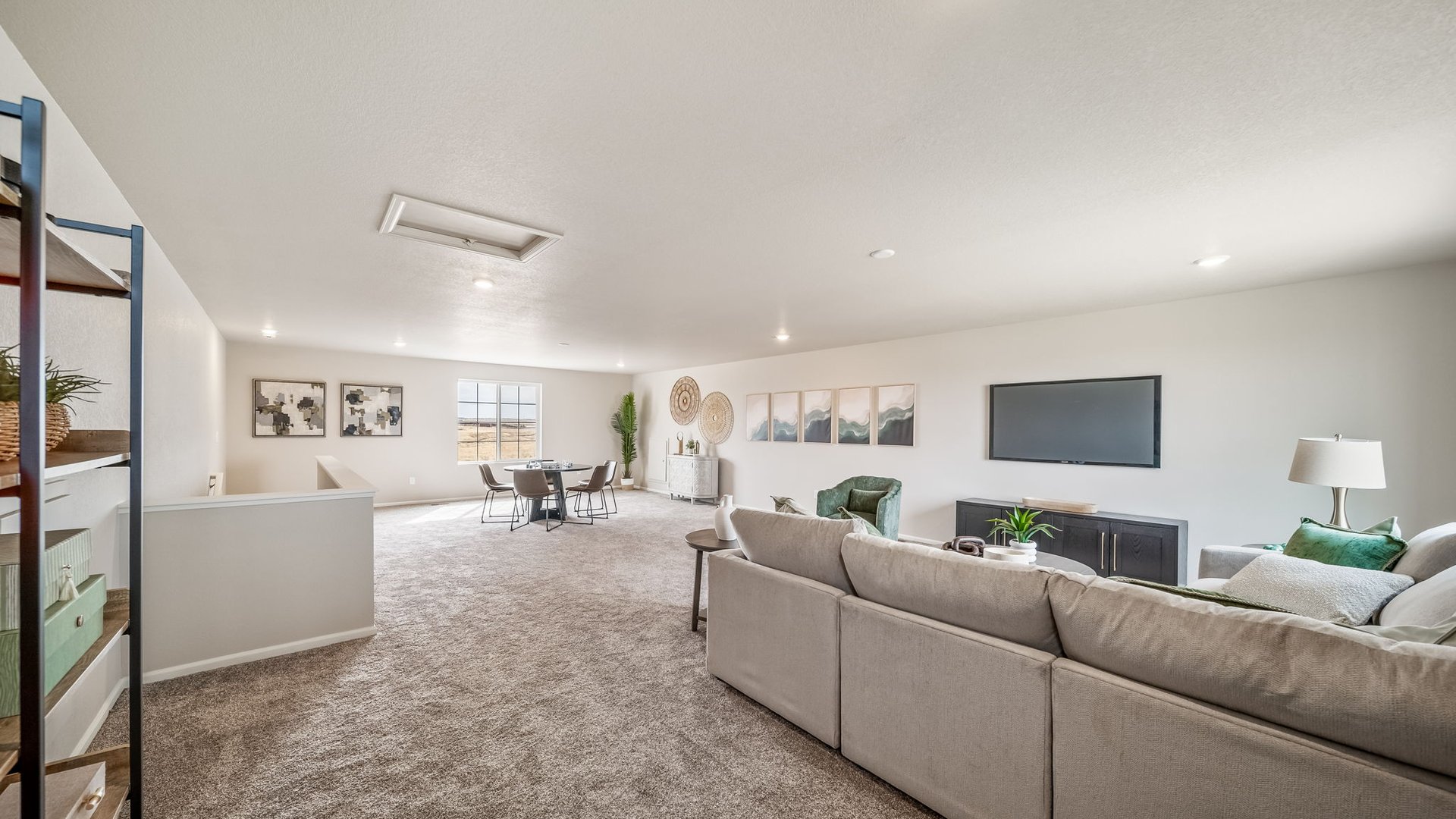 784 BigSur Epic 4900 N Quatar St.