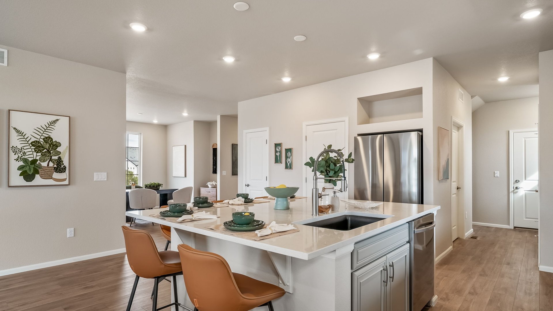 784 BigSur Epic 4900 N Quatar St.