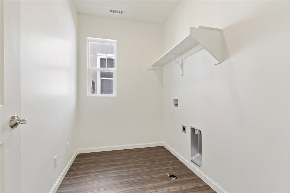 Primrose Laundry Room