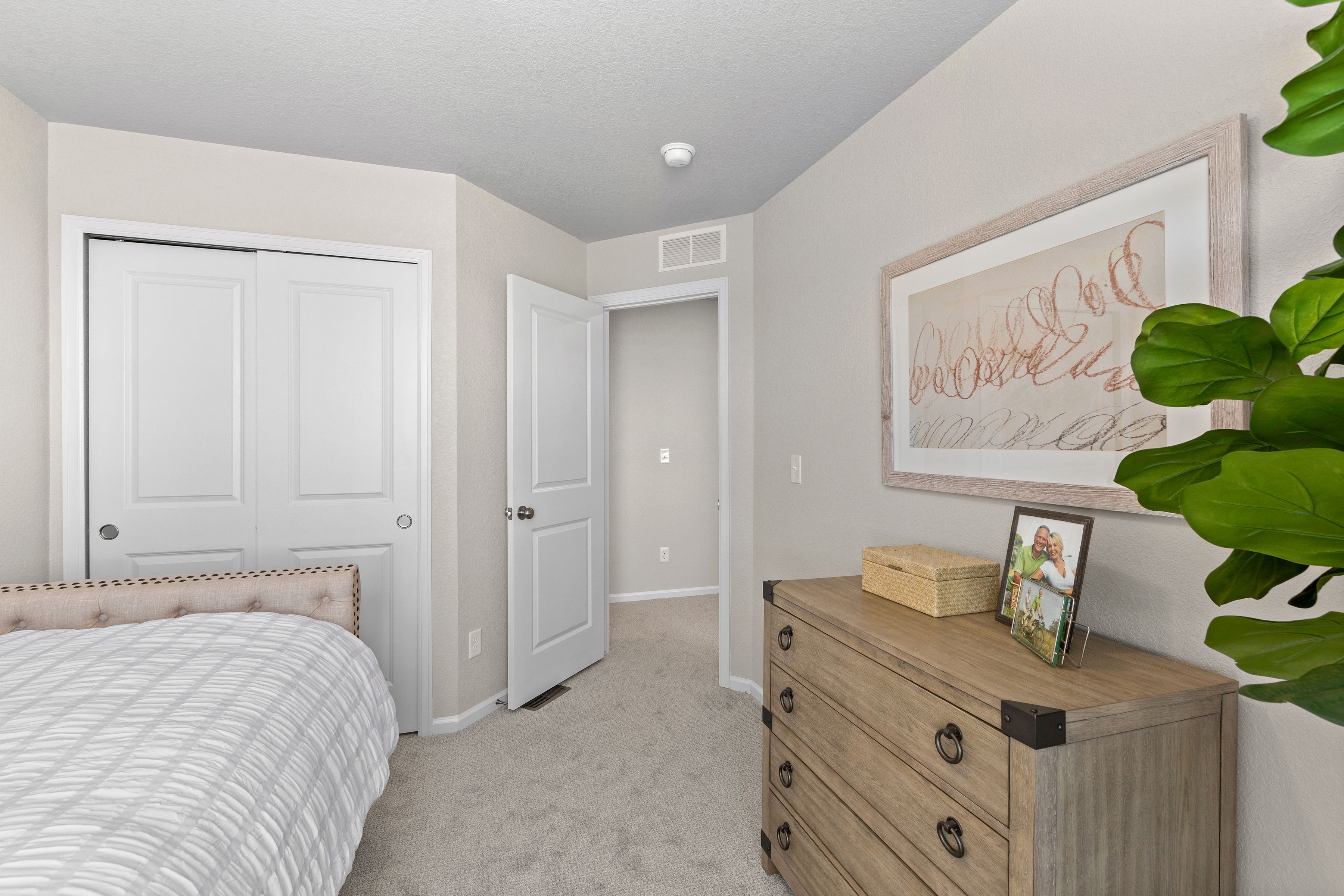 Plateau Second Bedroom