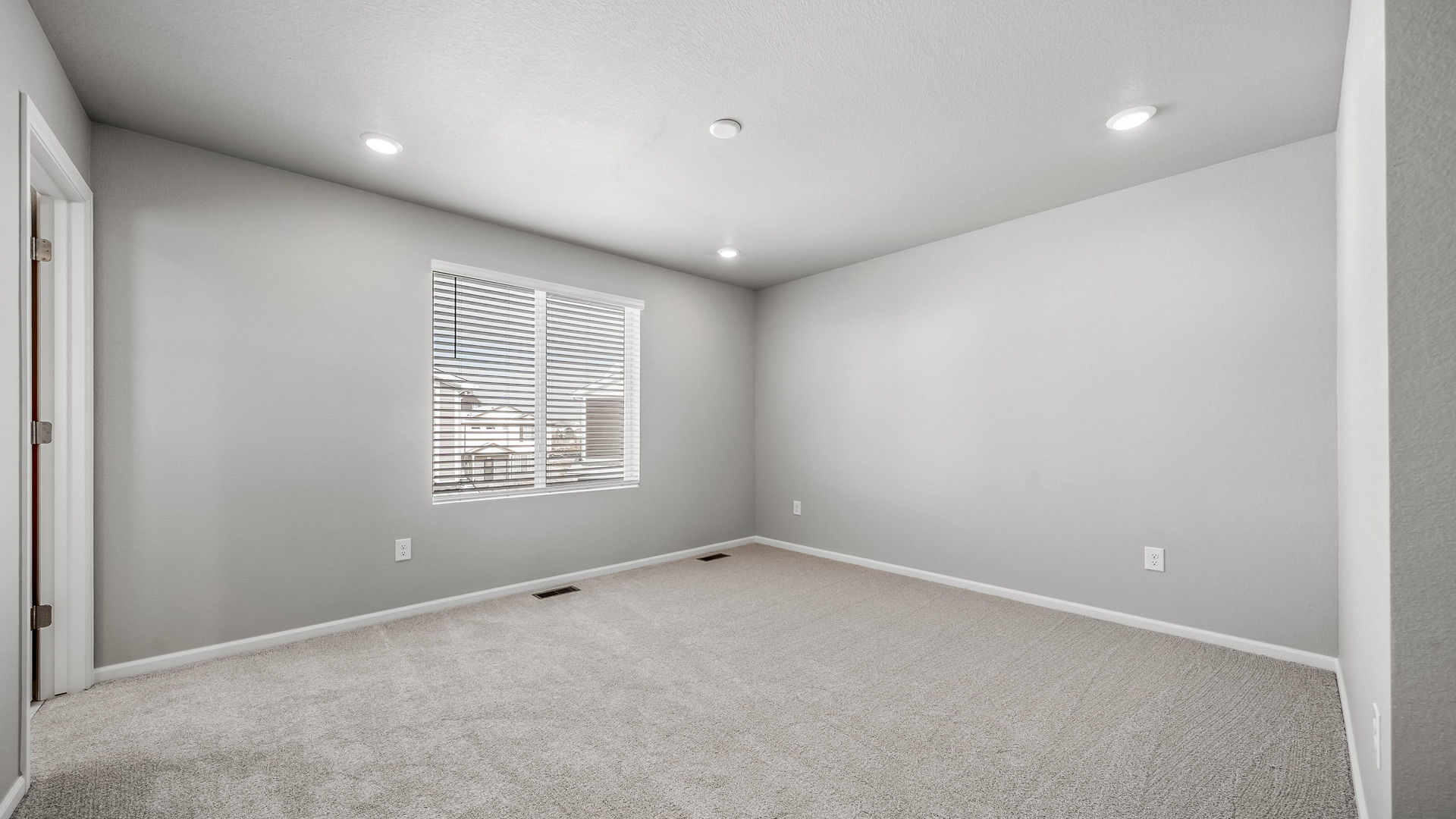 Victoria - Coach House