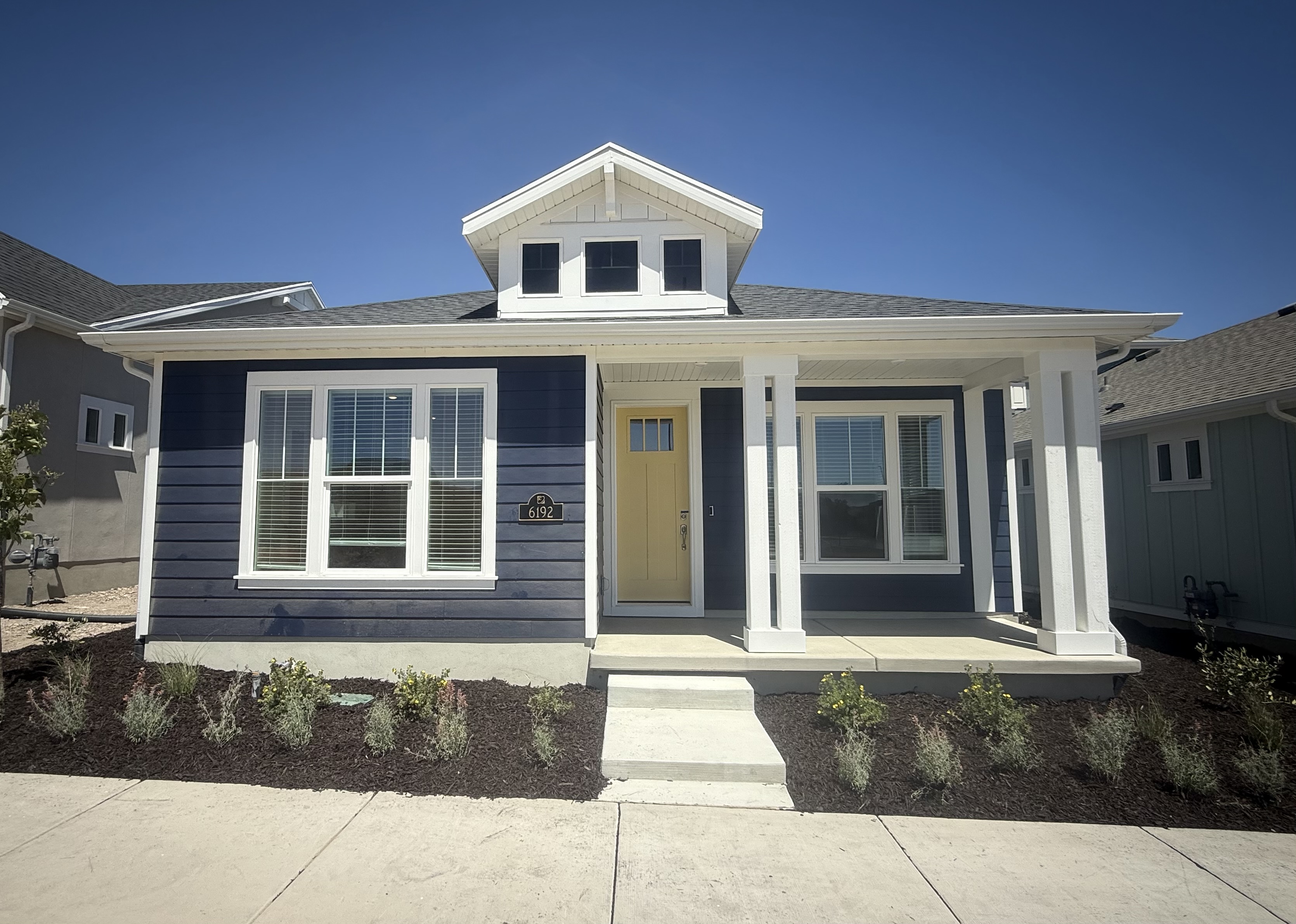 A sample image of this Lupine floorplan available home