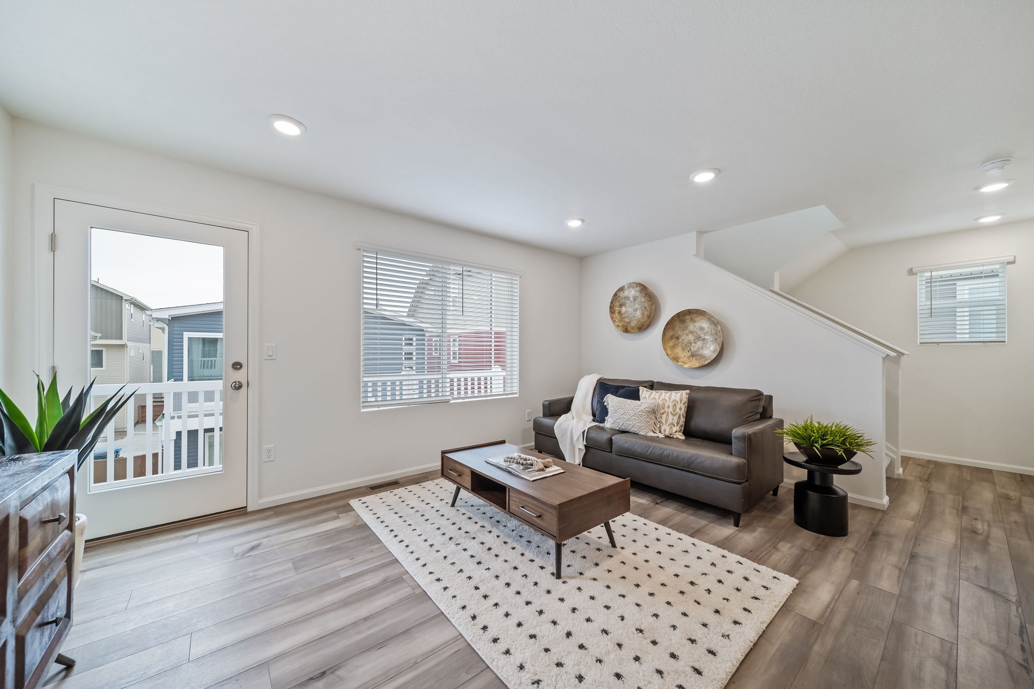 9914-Rand 13485 Great Room