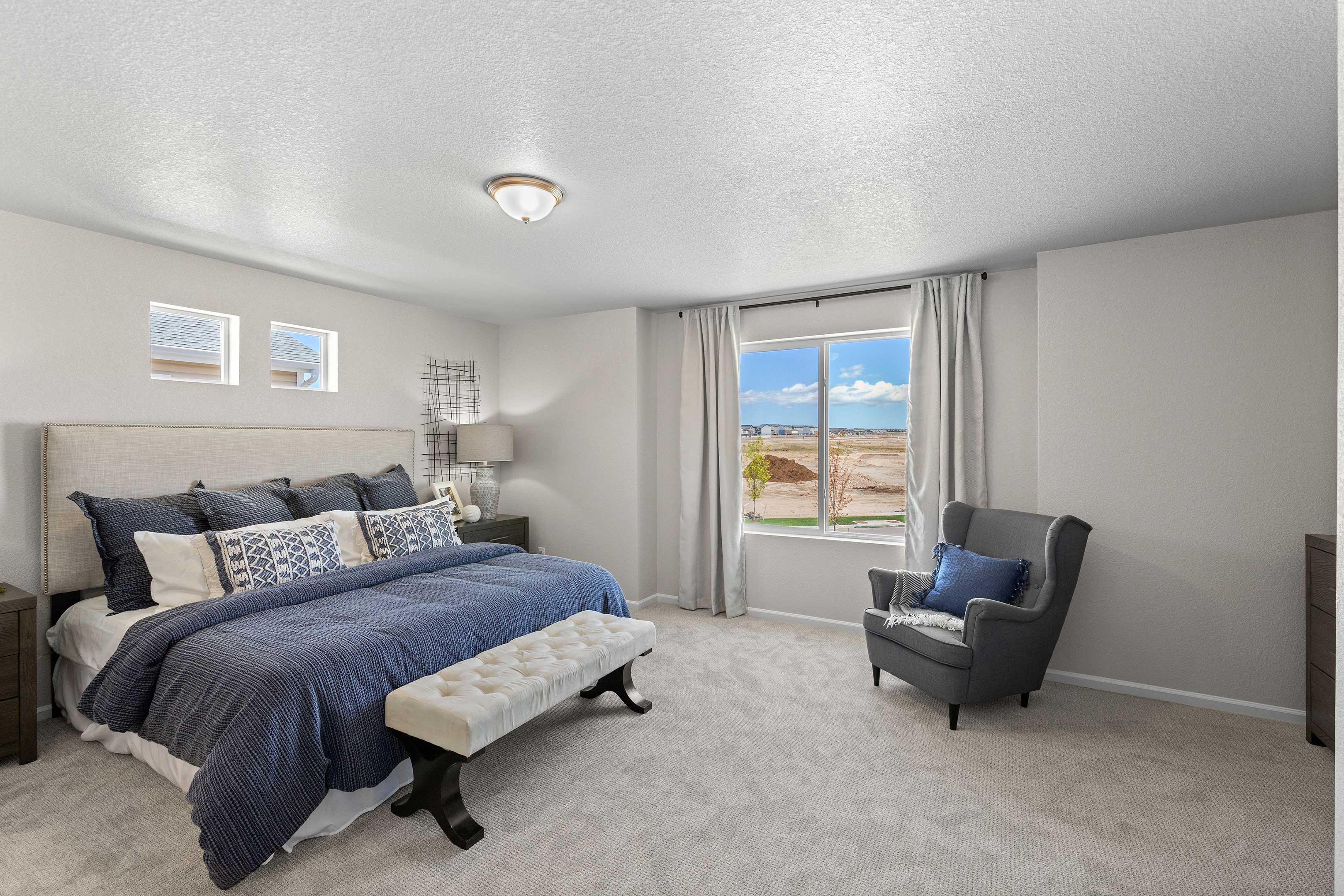 Ascent-Alpine-Primary Bedroom