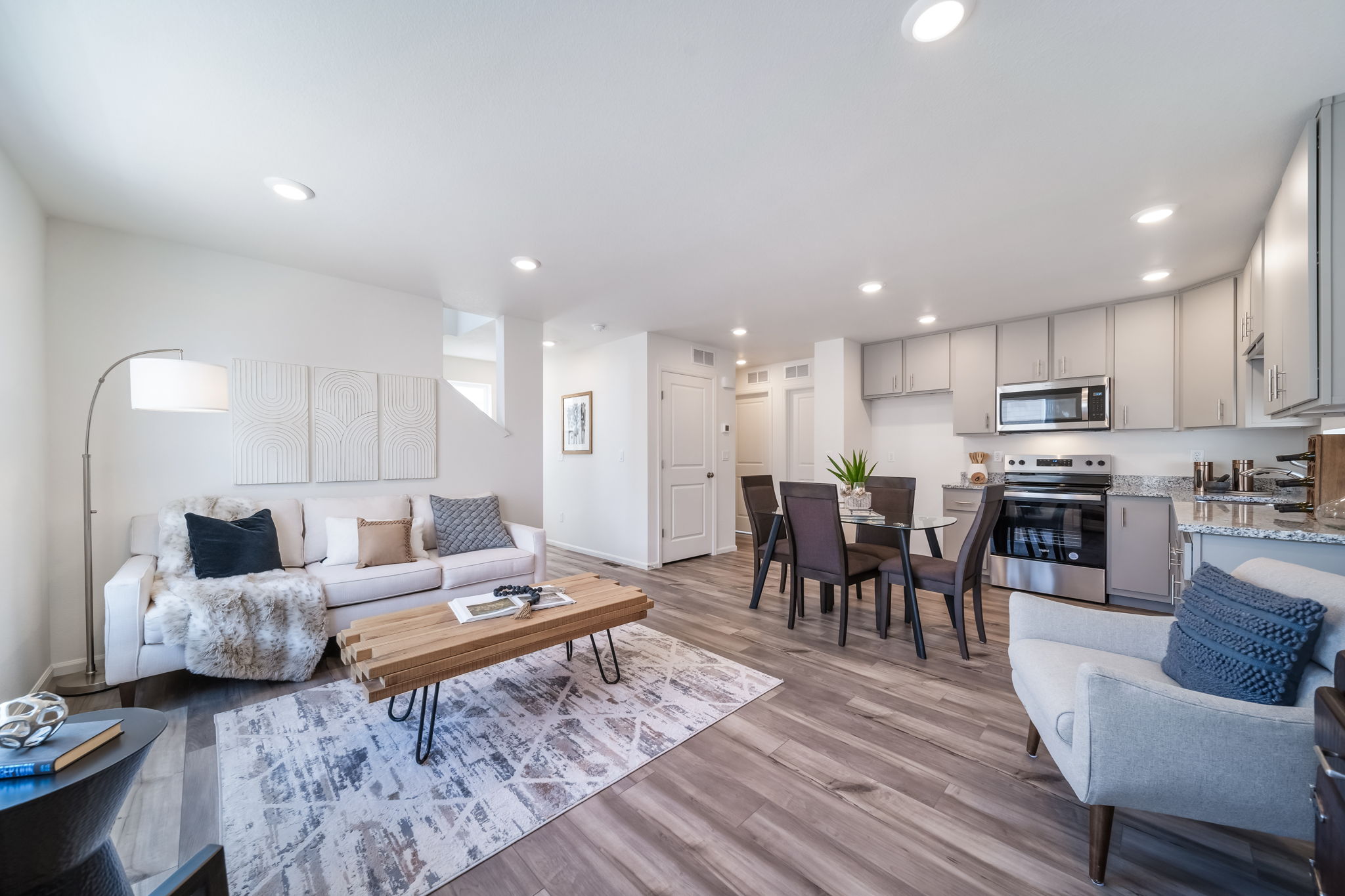 9913-Albright-American Dream-Reunion-13542 E 103rd