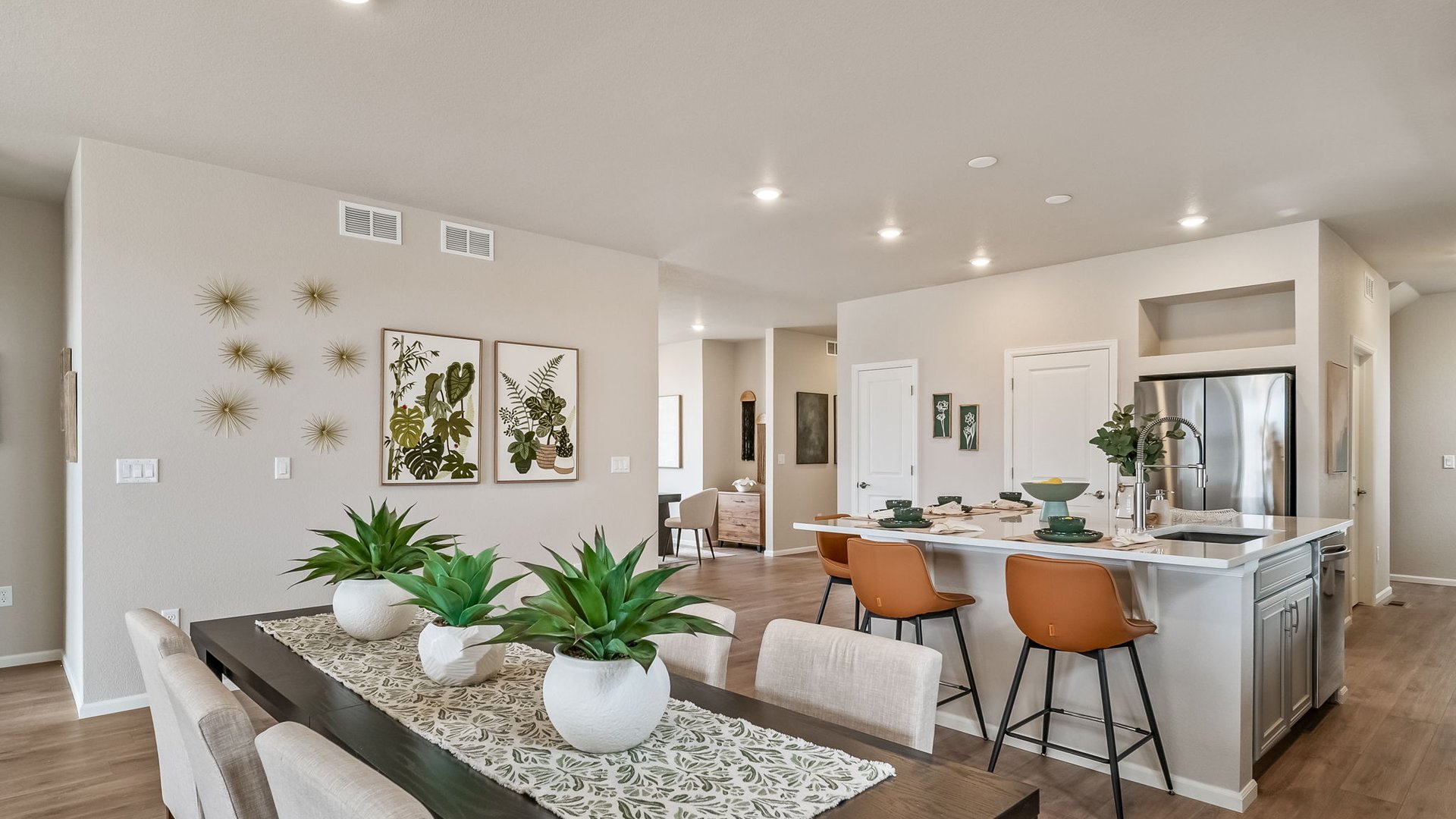 784 BigSur Epic 4900 N Quatar St.