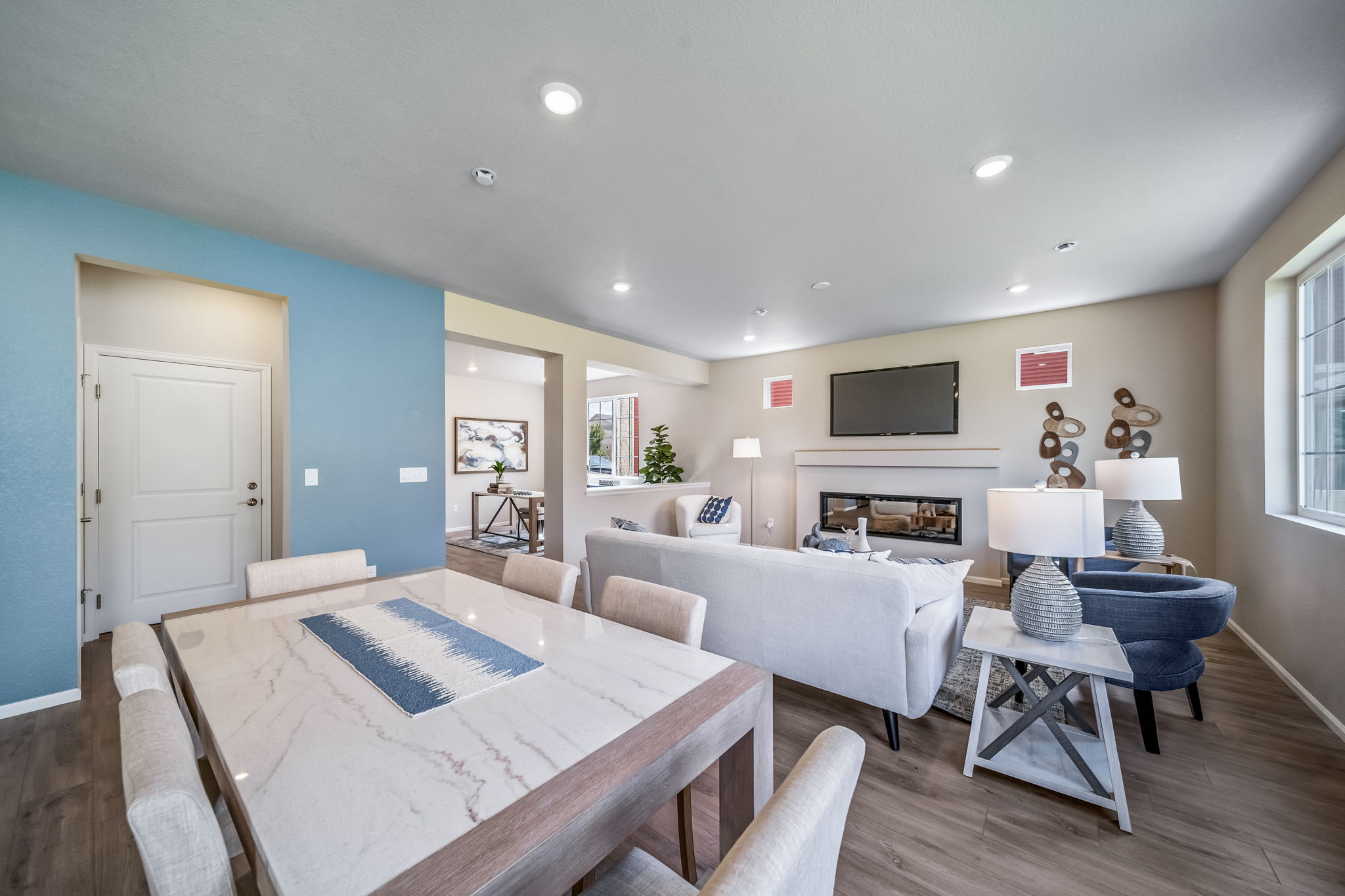 972-Esprit-Brio-3674 Crestwood Ln-Dining Great Room