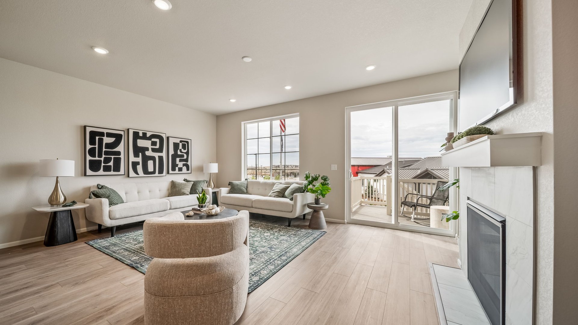 784 BigSur Epic 4900 N Quatar St.