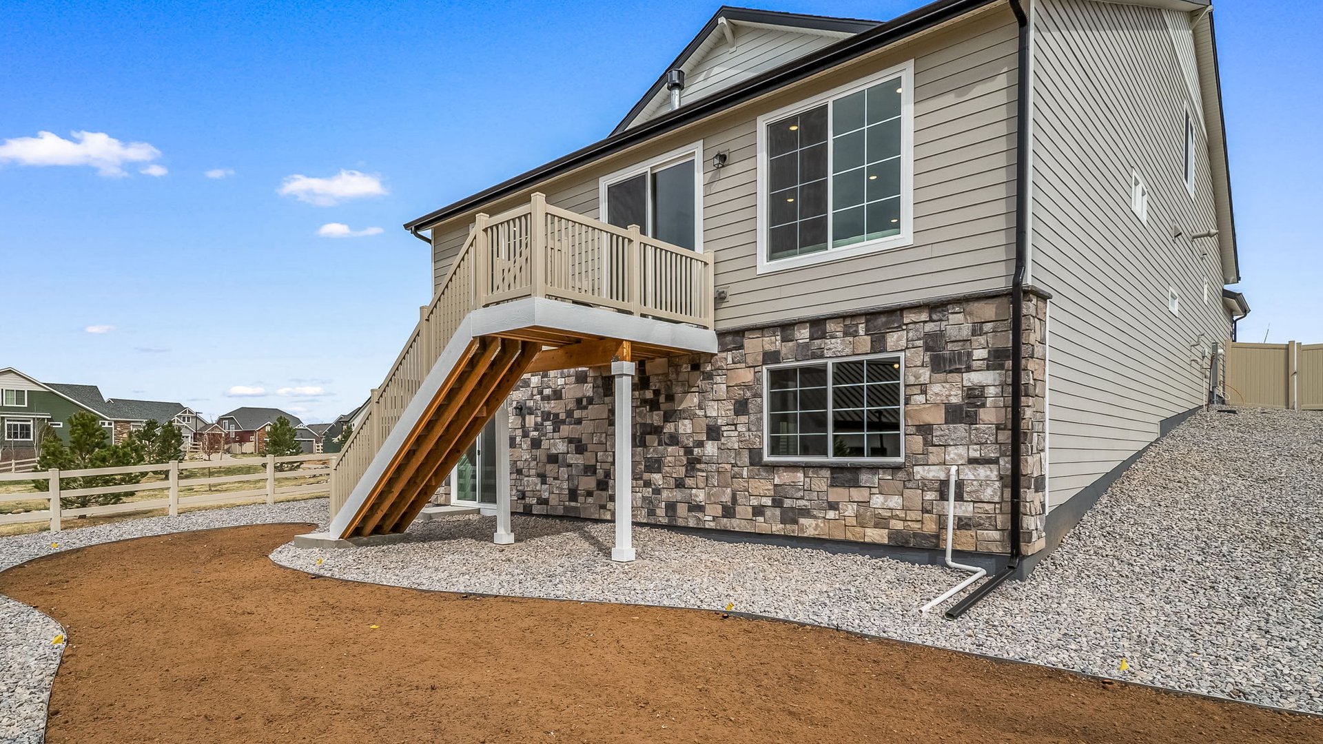 784 BigSur Epic 4900 N Quatar St.