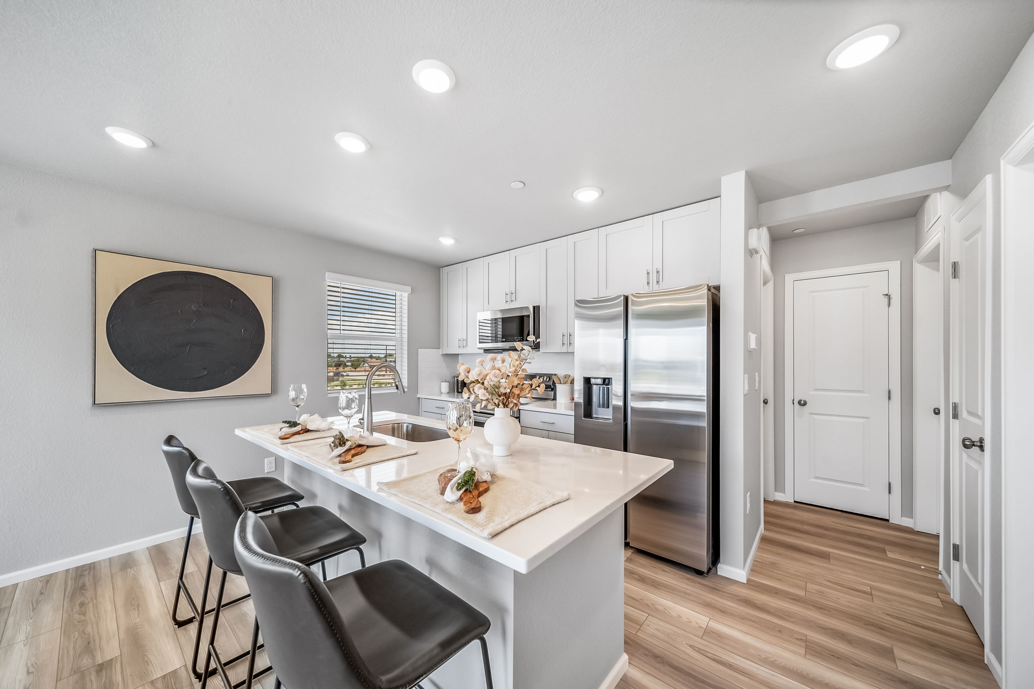 9914-Rand-American Dream-Reunion-13417 E 103rd-Kitchen