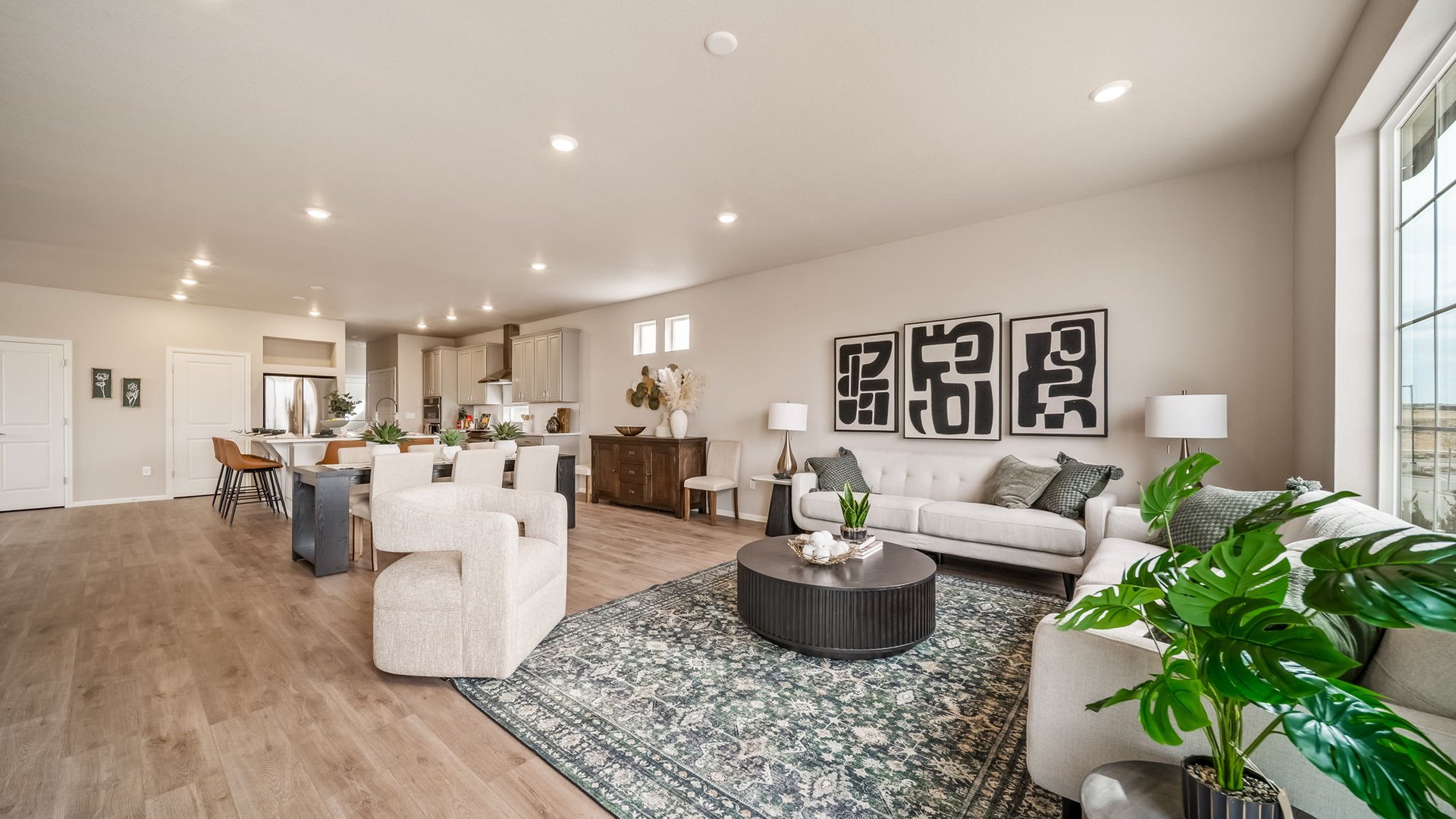 784 BigSur Epic 4900 N Quatar St.