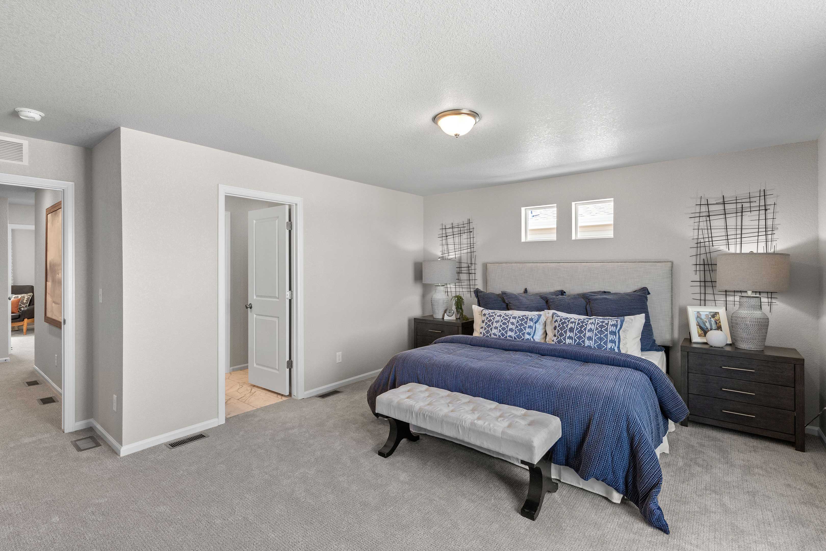Ascent-Alpine-Primary Bedroom