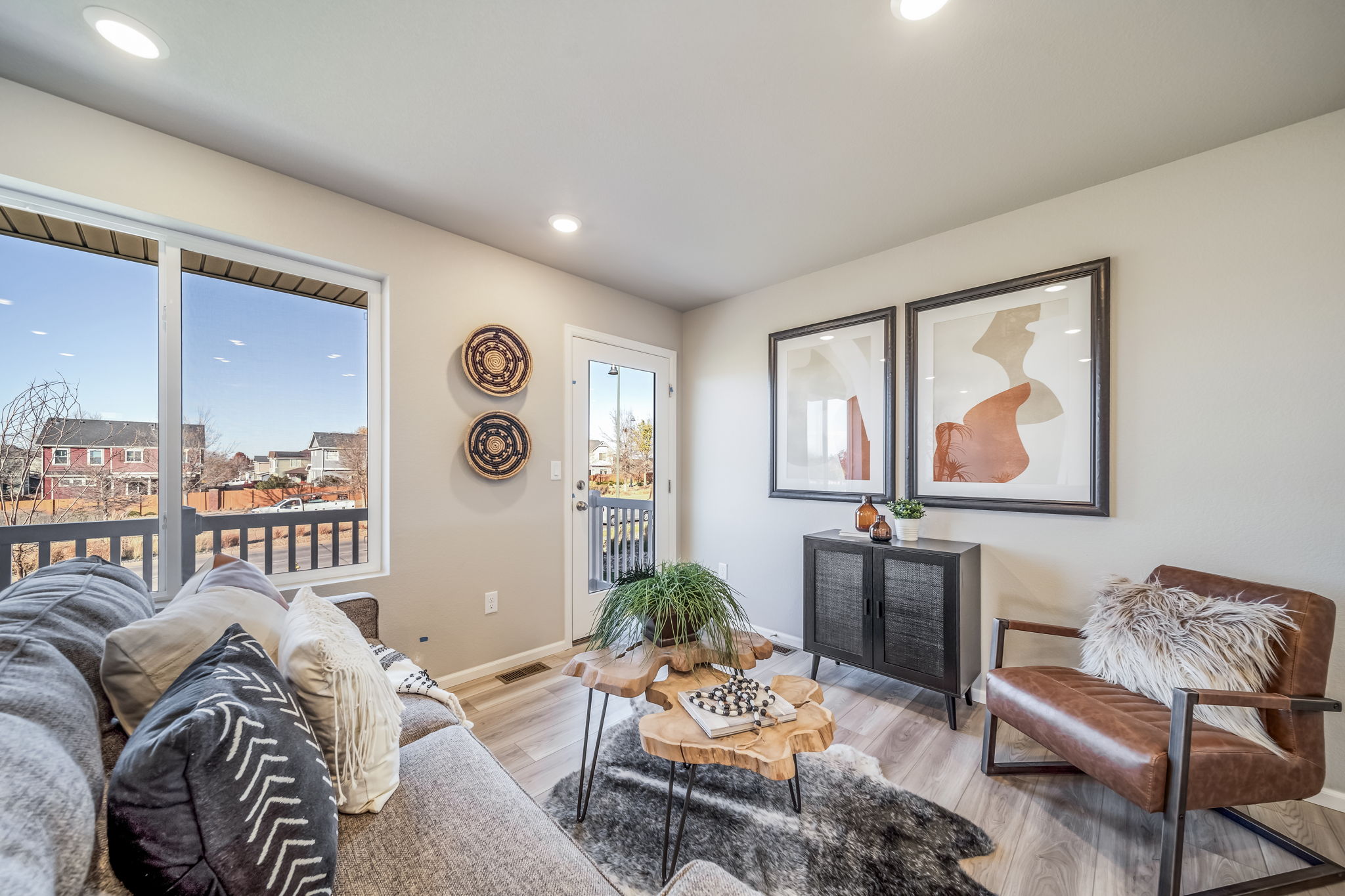 9911-Muir-American Dream-Reunion-Living Room