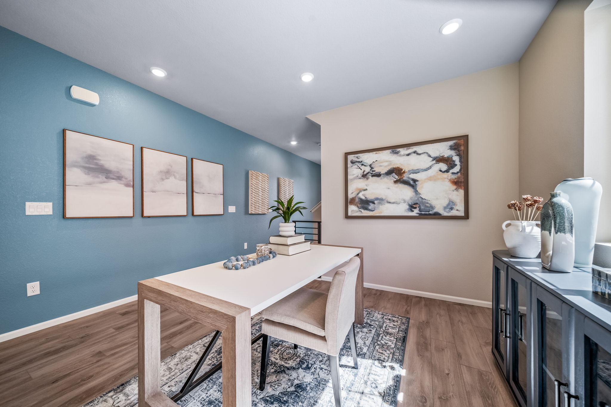 972-Esprit-Brio-3674 Crestwood Ln-Flex Space