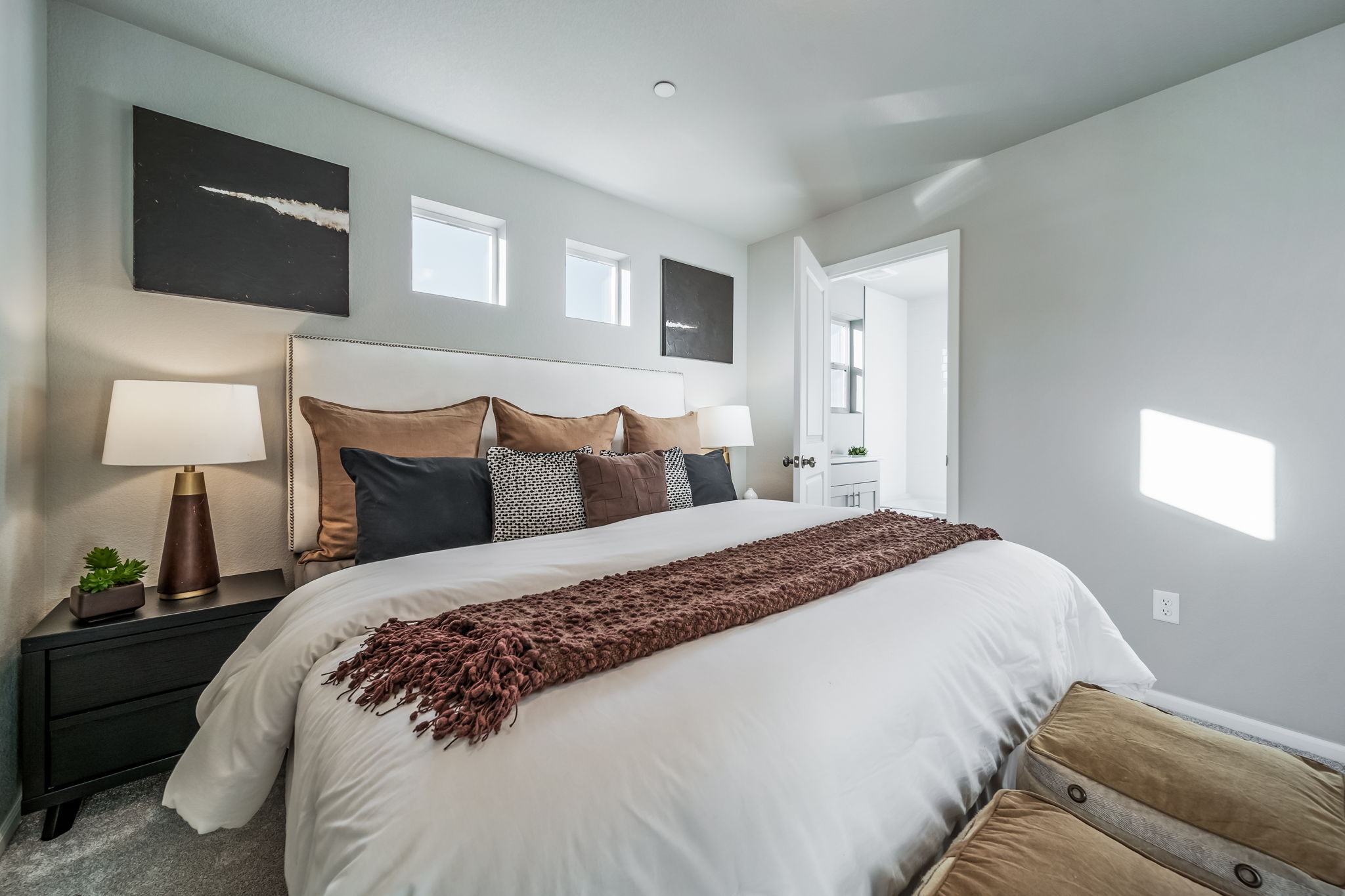 9911-Muir-American Dream-Reunion-Primary Suite