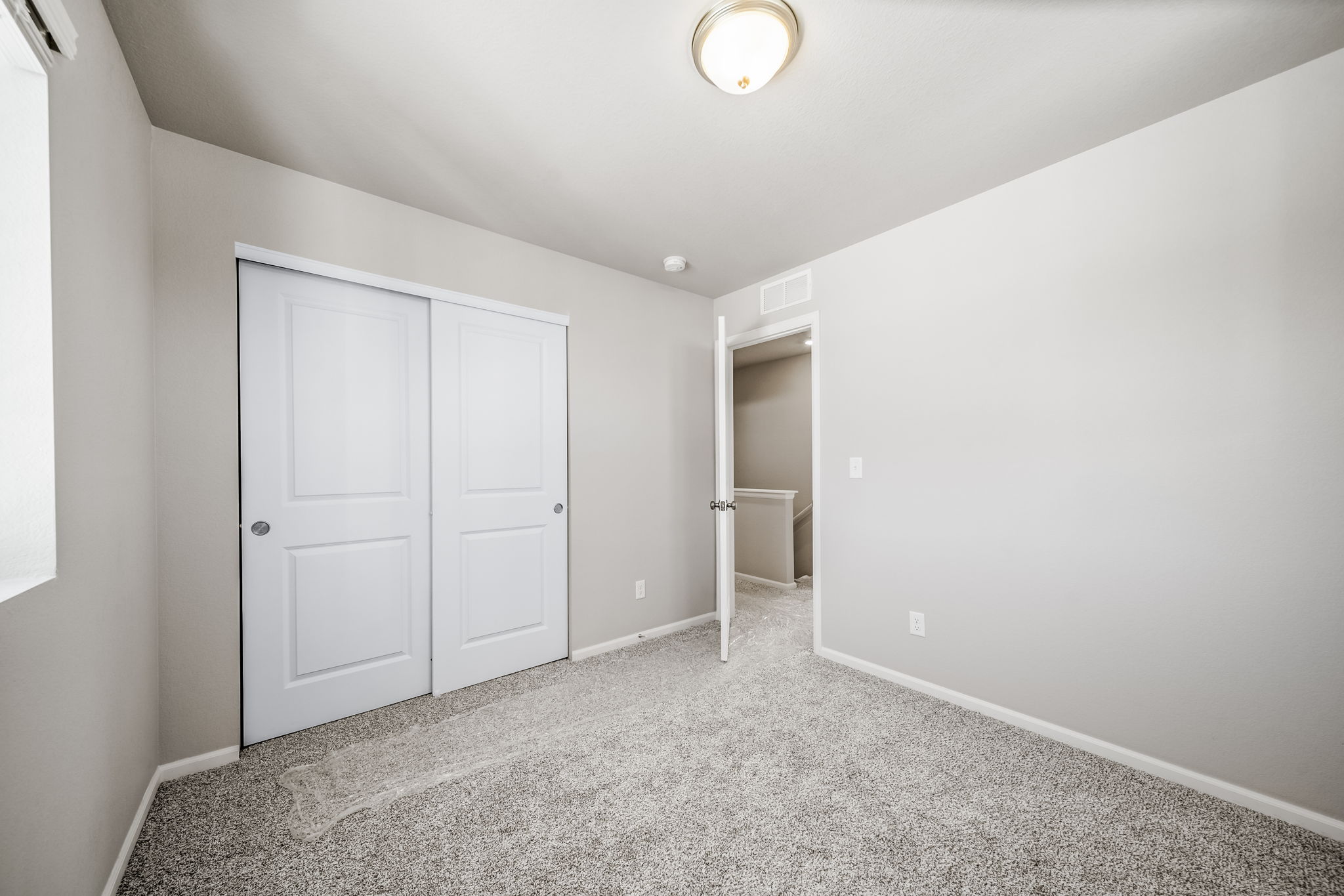 130-percheron-coach-house-GVR-22073-bedroom 3