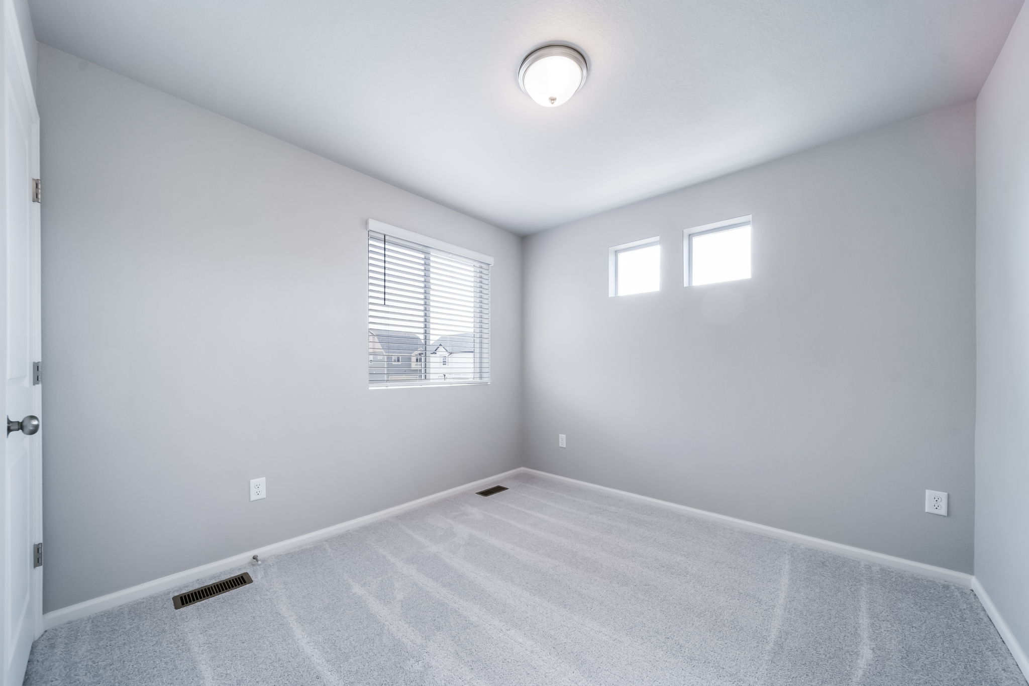 Rand-Bedroom 2