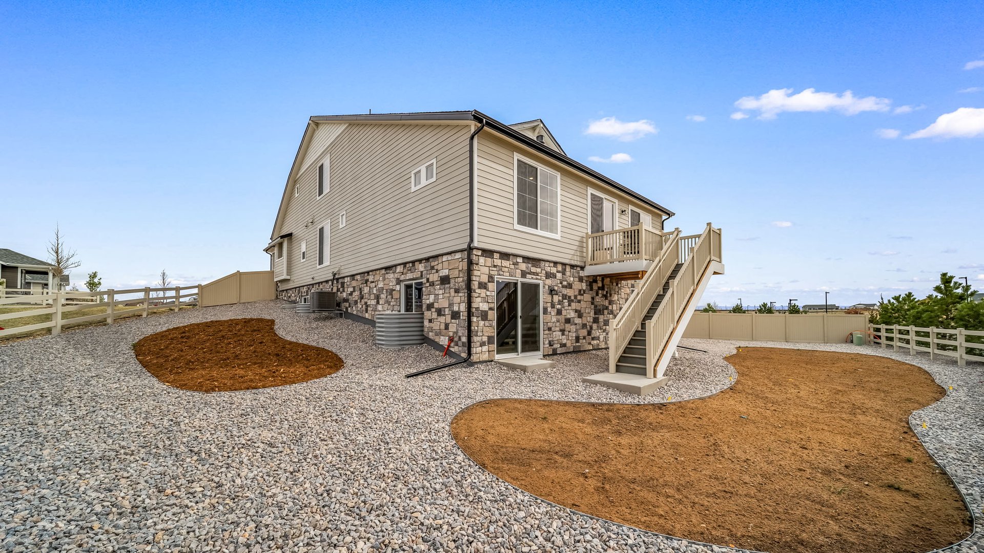 784 BigSur Epic 4900 N Quatar St.