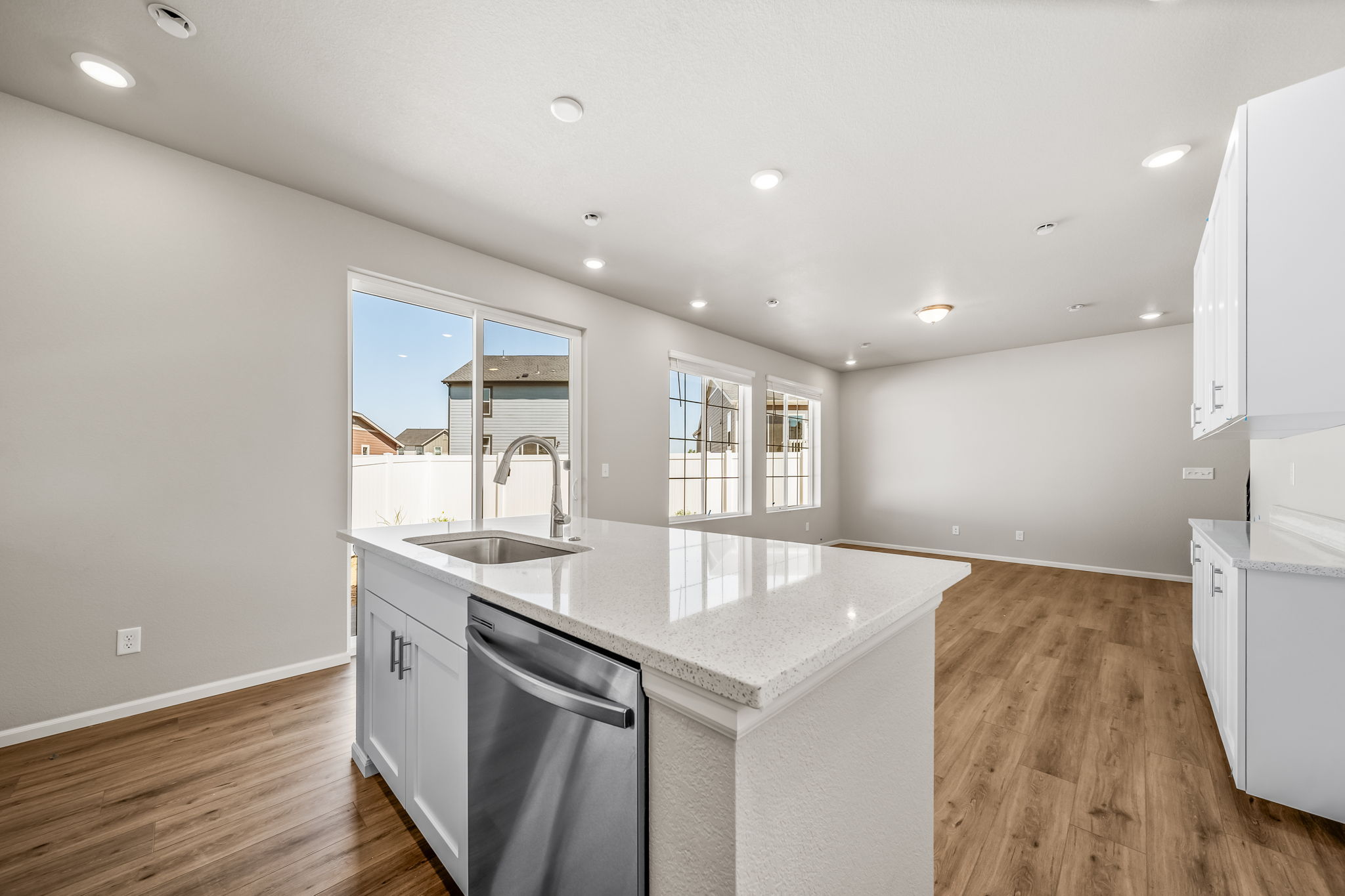 130-percheron-coach-house-GVR-22073-kitchen great room