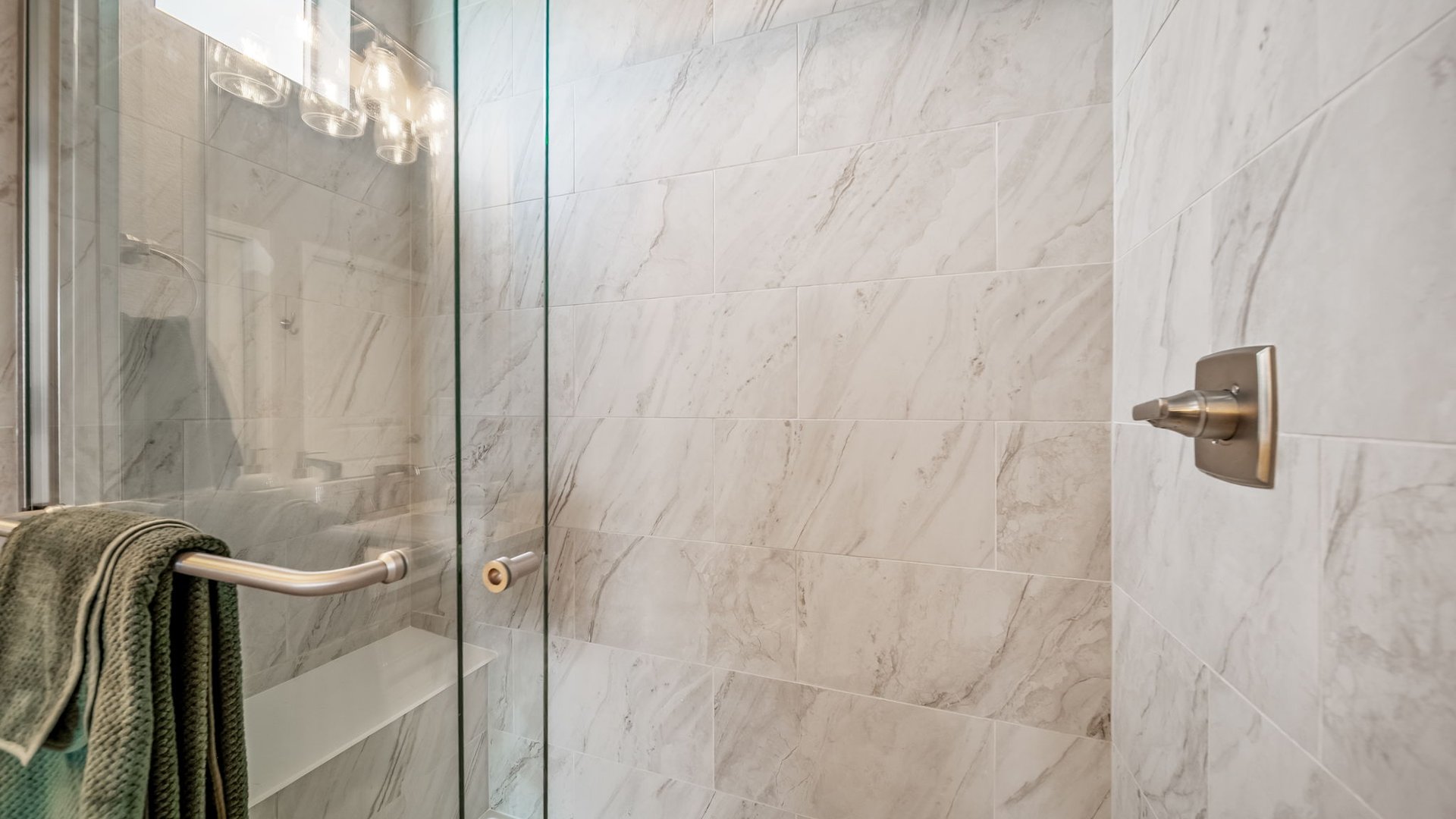 784 BigSur Epic 4900 N Quatar St.